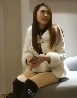 文轩专题12-20白衣美腿少妇