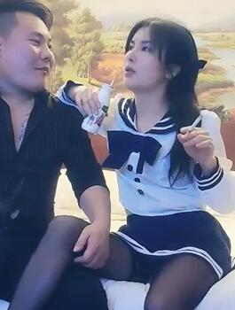小天约会_四月八号自拍极品第一场
