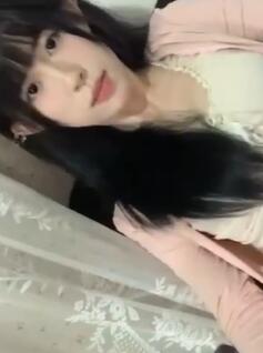 花椒网红清纯甜妹果果自拍