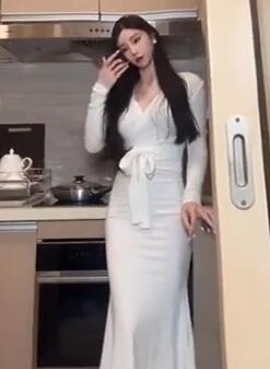 周于希颜值身材巅峰秀人网当红女神模特大胆私拍
