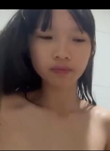 好白菜让猪给拱了情侣自拍泄密2