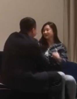 【极品自拍系列】细高跟配上又长又白的大腿